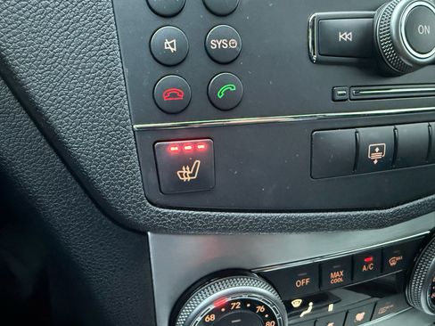 Used 2009 Mercedes-Benz C 63 AMG Sedan image 39