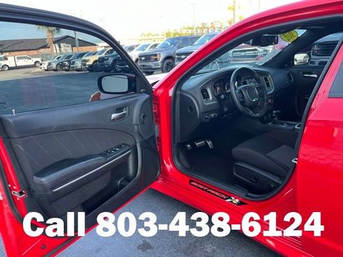 Used 2022 Dodge Charger Scat Pack RWD image 4
