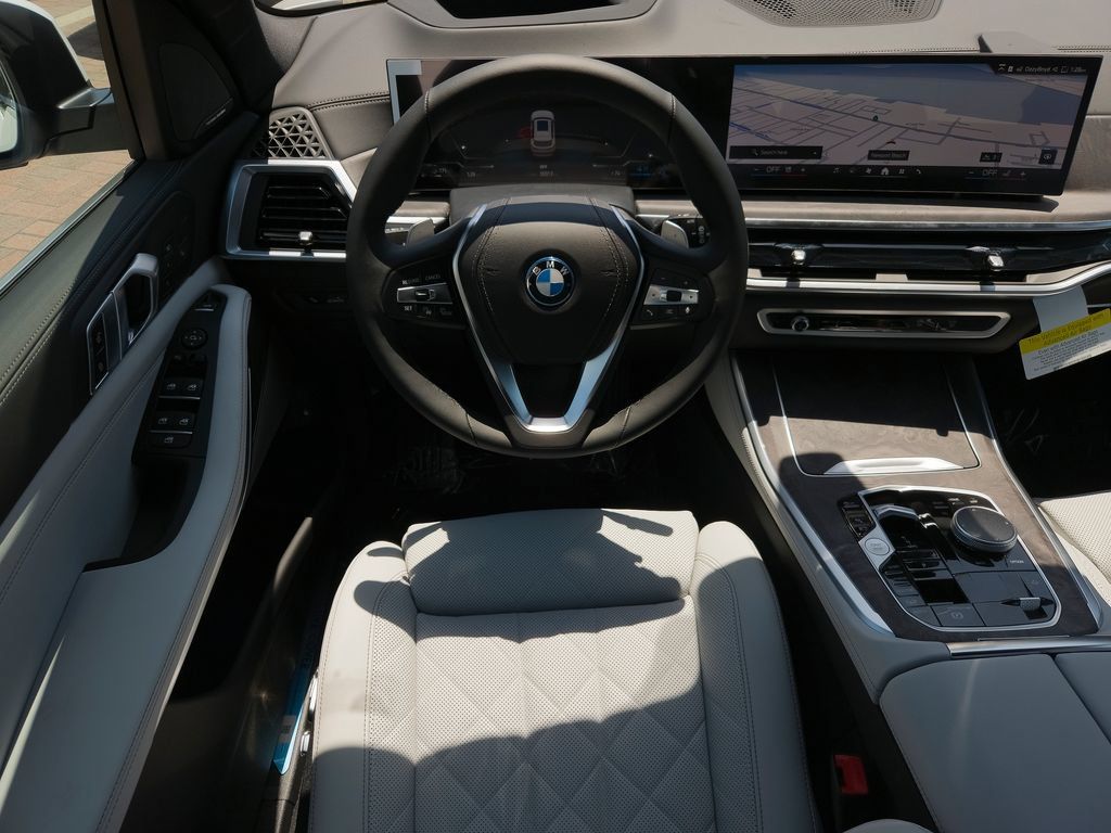 New 2026 BMW X5 xDrive50e w/ Climate Comfort Package AWD/4WD image 15