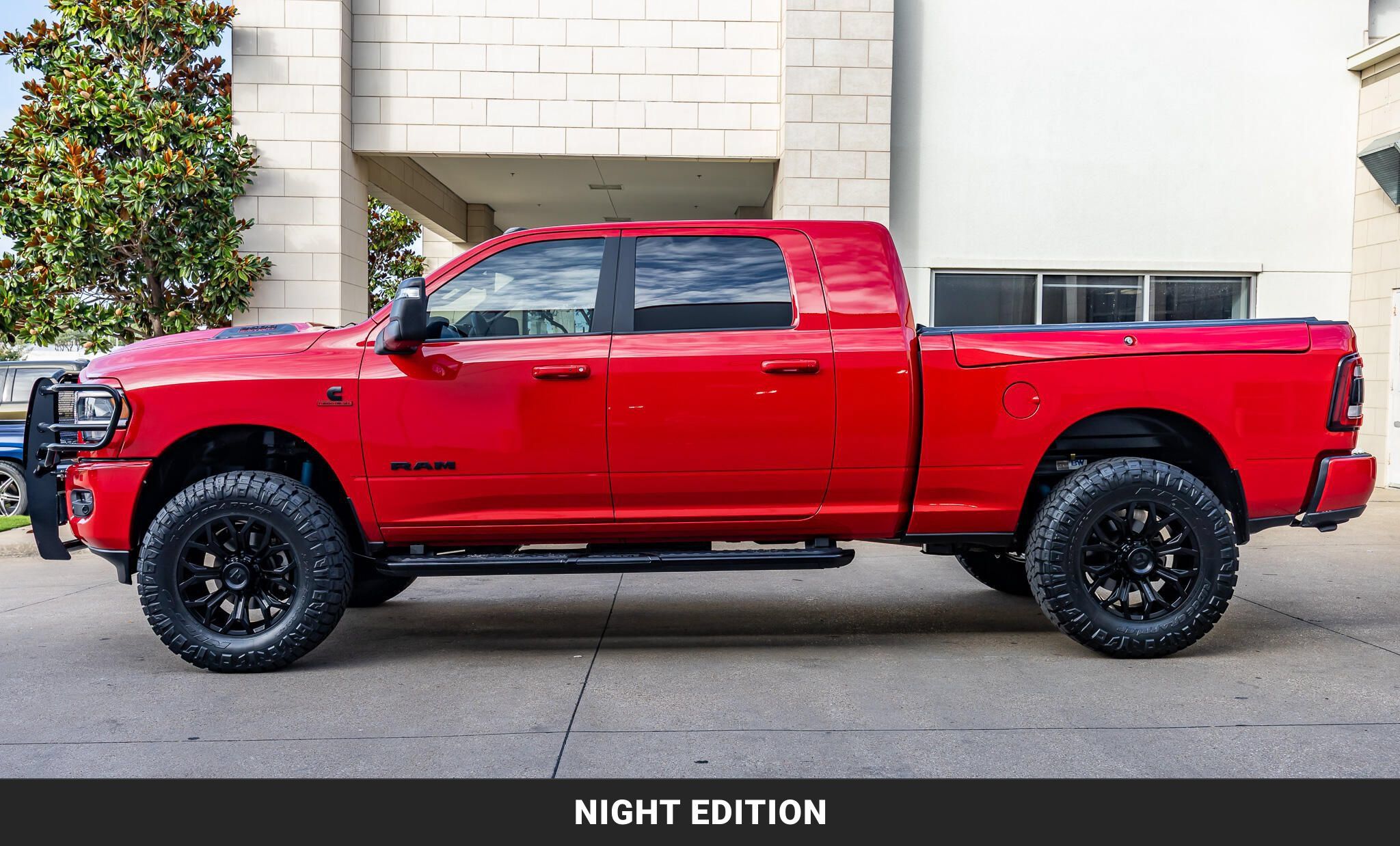 Used 2023 RAM 2500 Laramie AWD/4WD image 6