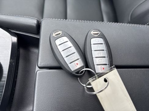 Certified 2022 Nissan Rogue SL w/ SL Premium Package image 36