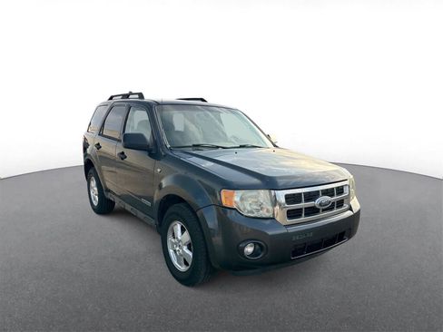 Used 2008 Ford Escape XLT image 2