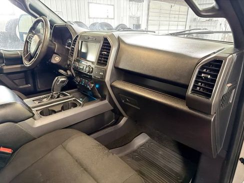Used 2018 Ford F150 XLT w/ Equipment Group 302A Luxury image 12