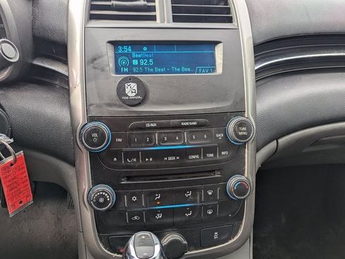 Used 2015 Chevrolet Malibu LS image 13