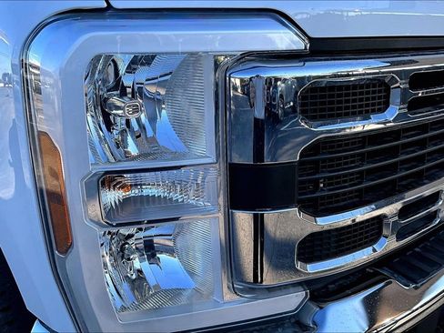 Used 2024 Ford F250 XLT image 43