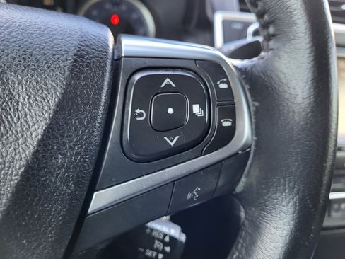 Used 2017 Toyota Camry XLE image 26