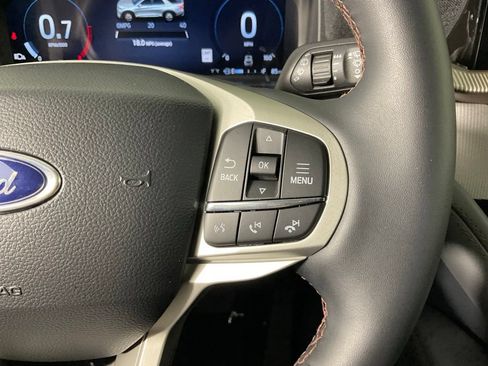 New 2026 Ford Explorer Active RWD image 24