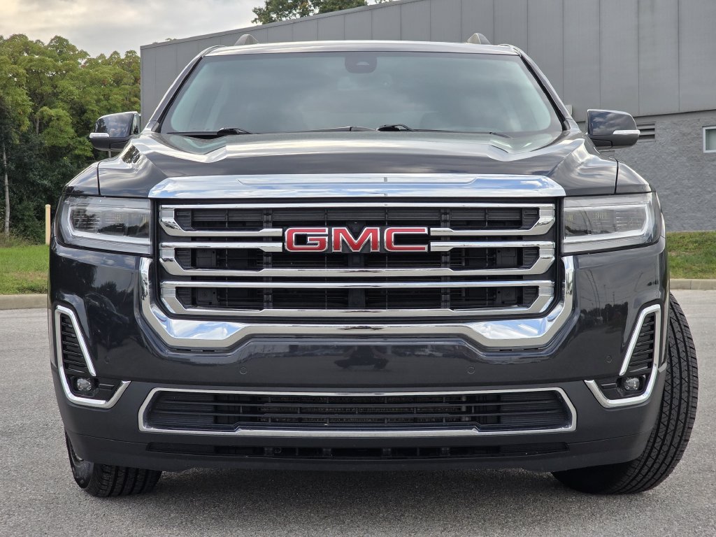 Used 2020 GMC Acadia SLT w/ Driver Alert Package II FWD image 3