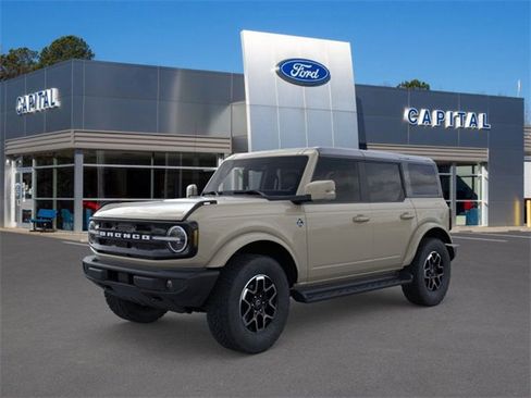 New 2025 Ford Bronco Outer Banks image 1