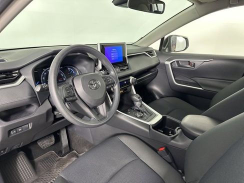 Used 2023 Toyota RAV4 LE image 12