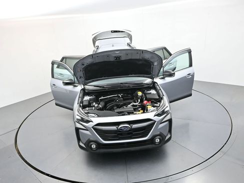 Certified 2025 Subaru Outback Premium w/ Popular Package #1A AWD/4WD image 39
