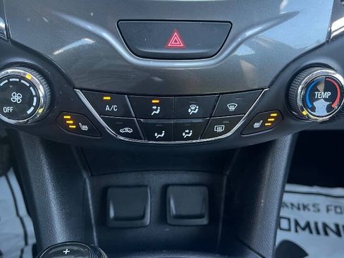 Used 2018 Chevrolet Cruze LT w/ LT Convenience Package FWD image 19