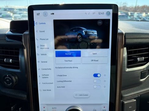 Used 2023 Ford F150 Lightning Lariat w/ Equipment Group 511A High image 37