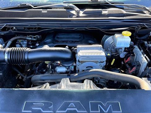 Used 2022 RAM 1500 Limited image 10