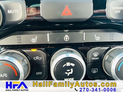 Used 2019 RAM 1500 Big Horn AWD/4WD image 31