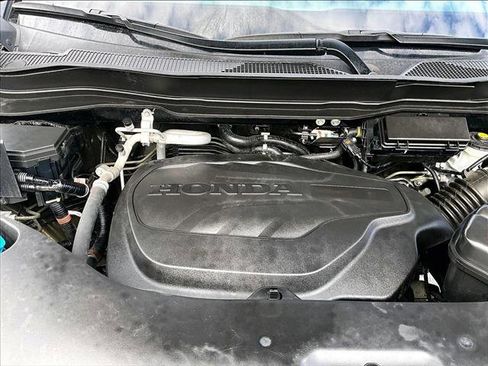 Used 2021 Honda Pilot Black Edition image 11