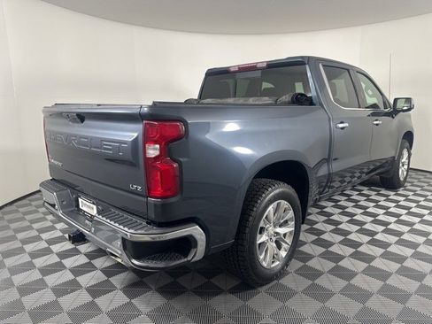 Used 2022 Chevrolet Silverado 1500 LTZ w/ LTZ Premium Package image 2
