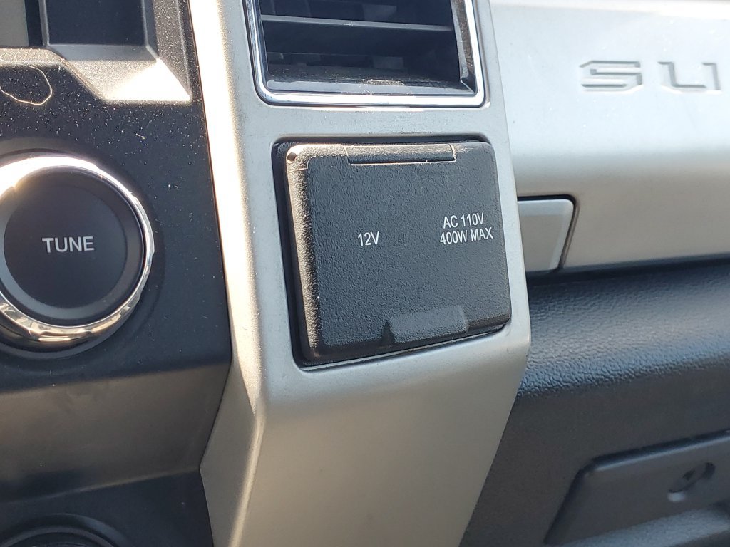 Used 2019 Ford F450 Lariat w/ Lariat Value Package AWD/4WD image 28
