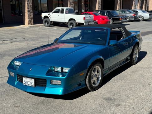 Used 1991 Chevrolet Camaro RS image 24