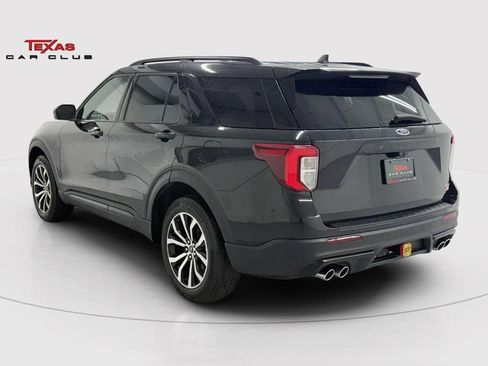 Used 2022 Ford Explorer ST image 5