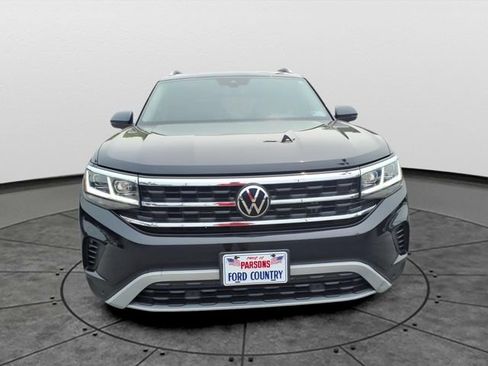 Used 2023 Volkswagen Atlas SEL AWD/4WD image 2