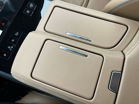 New 2026 INFINITI QX80 Luxe RWD image 19