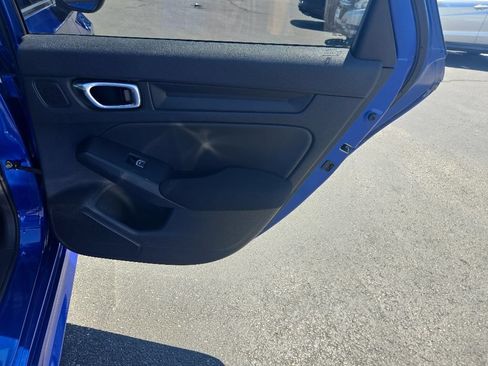 Used 2023 Honda Civic EX image 30