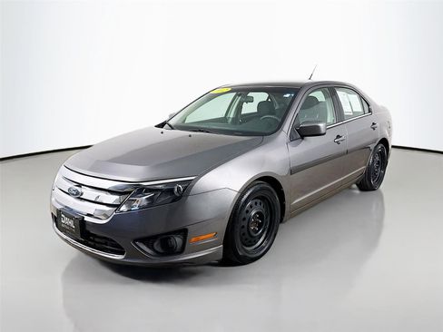 Used 2012 Ford Fusion SE FWD image 4
