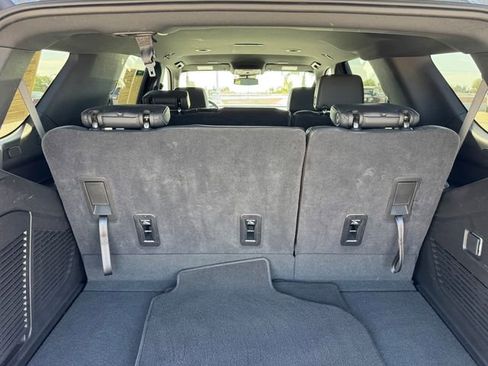 Certified 2025 Chevrolet Tahoe Z71 image 10