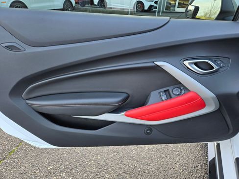 Used 2023 Chevrolet Camaro SS image 11