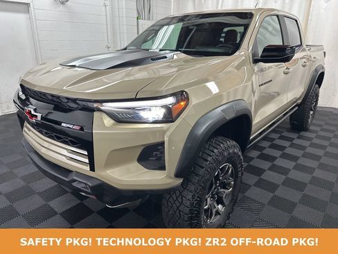 Used 2024 Chevrolet Colorado ZR2 w/ ZR2 Convenience Package III AWD/4WD image 1