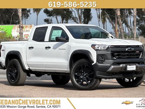 New 2025 Chevrolet Colorado Trail Boss w/ Midnight Edition image 1