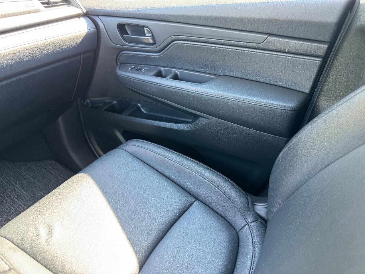 Used 2025 Honda Odyssey EX-L image 17