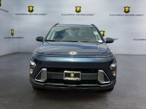 Used 2025 Hyundai Kona SEL FWD image 2