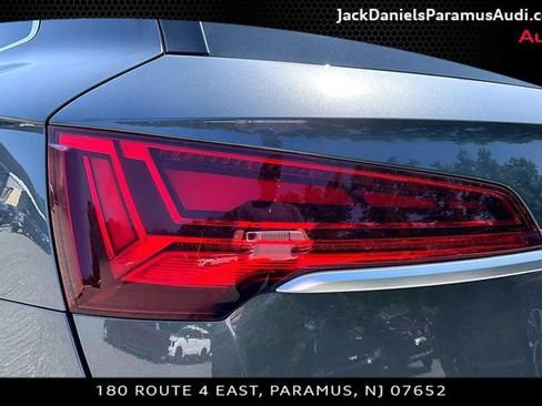 Certified 2023 Audi Q5 2.0T Premium w/ Convenience Package AWD/4WD image 22