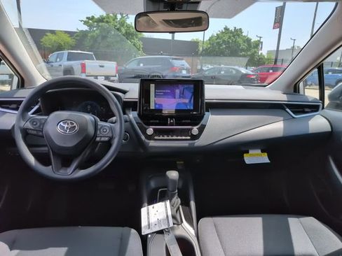 Used 2026 Toyota Corolla LE w/ LE Premium Package FWD image 12