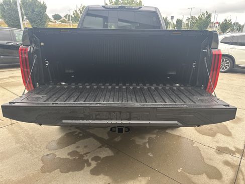 Used 2025 Toyota Tundra Limited w/ TRD Off-Road Package AWD/4WD image 38