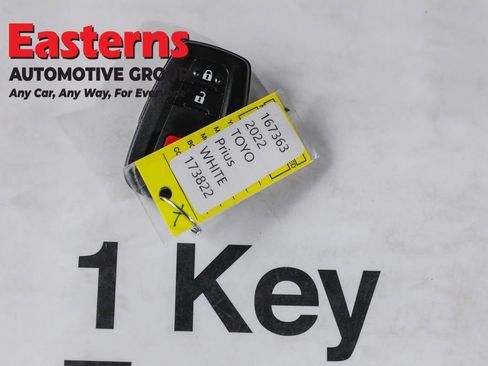 Used 2022 Toyota Prius LE image 23