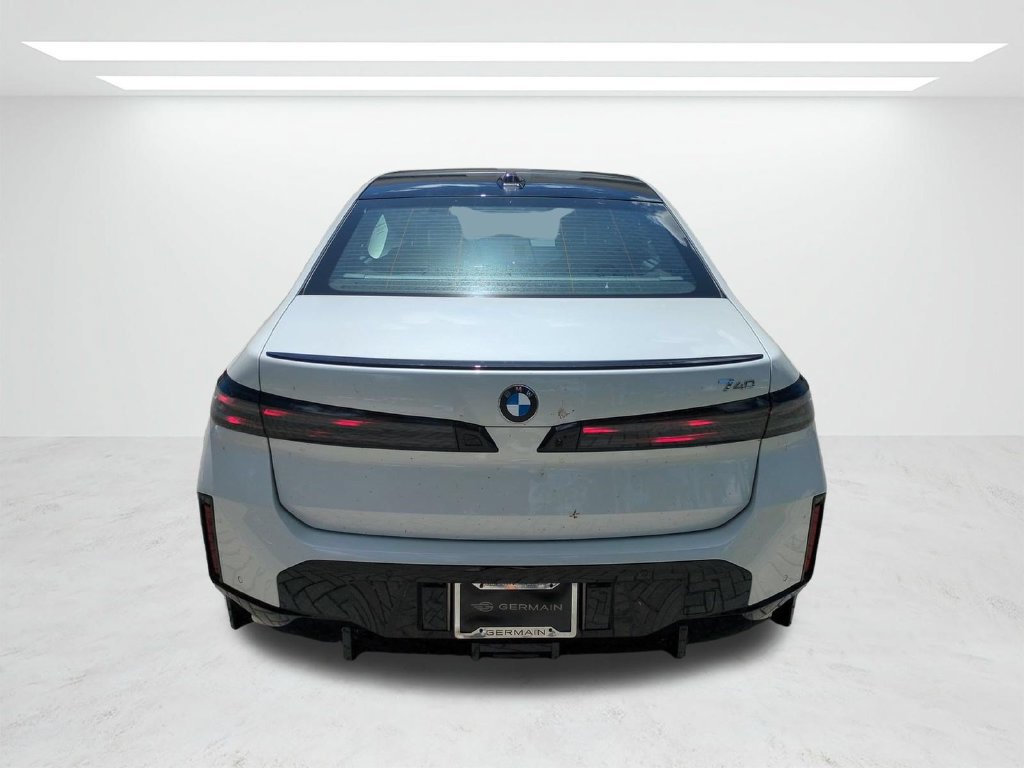 New 2027 BMW 740i RWD image 5