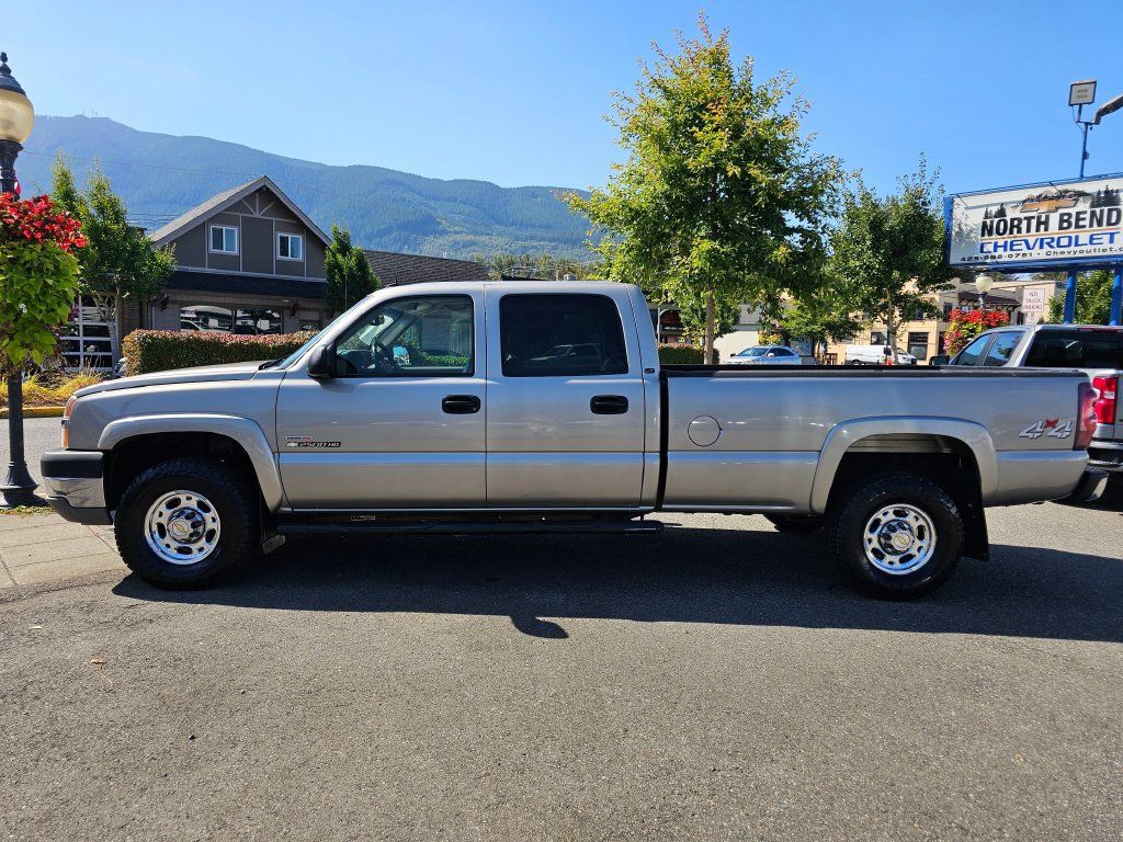 Used 2003 Chevrolet Silverado 2500 LT AWD/4WD image 8