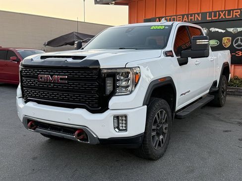 Used 2020 GMC Sierra 2500 AT4 AWD/4WD image 3