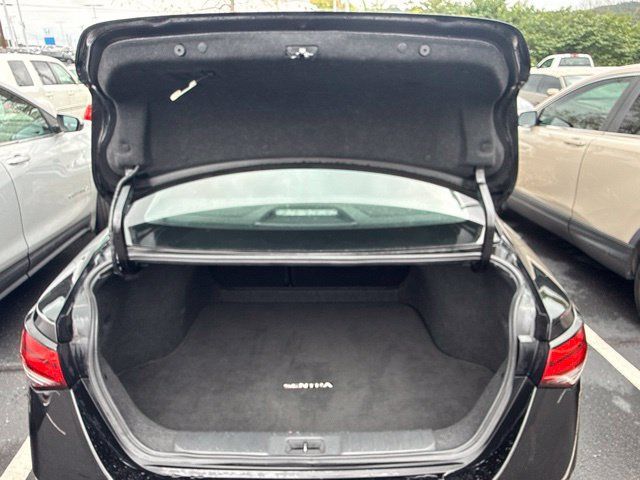 Used 2024 Nissan Sentra SV FWD image 21