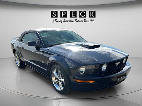 Used 2007 Ford Mustang GT Premium RWD image 8