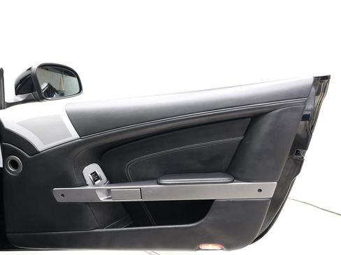 Used 2015 Aston Martin DB9 Volante RWD image 67