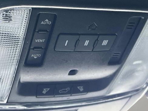 Used 2019 Dodge Durango Citadel image 42