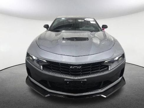 Used 2022 Chevrolet Camaro LT RWD image 2