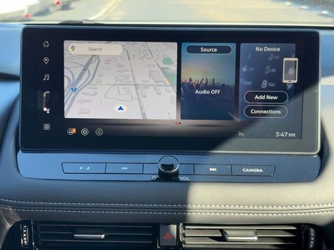 New 2026 Nissan Rogue Platinum w/ Platinum Premium Package image 8