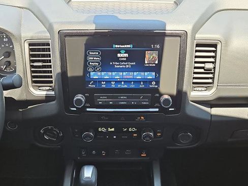 Certified 2023 Nissan Frontier SV w/ Technology Package AWD/4WD image 17
