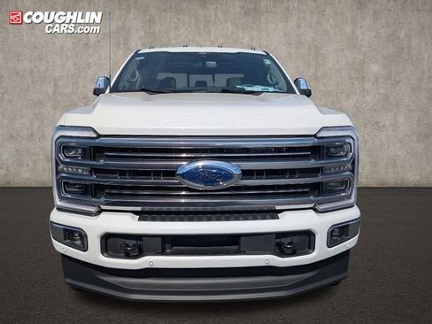 New 2025 Ford F350 Platinum w/ Platinum Plus Package image 2