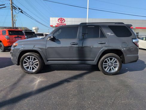 Certified 2024 Toyota 4Runner TRD Sport AWD/4WD image 2